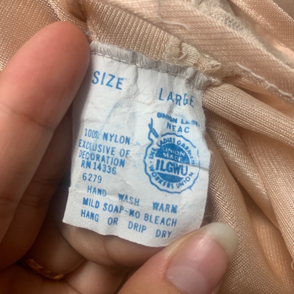 Vintage Night Gown - Picture 7 of 7